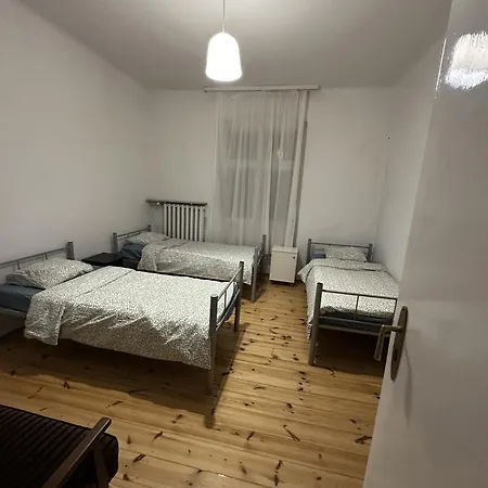 Cybulskiego 7 Auberge de jeunesse Poznań
