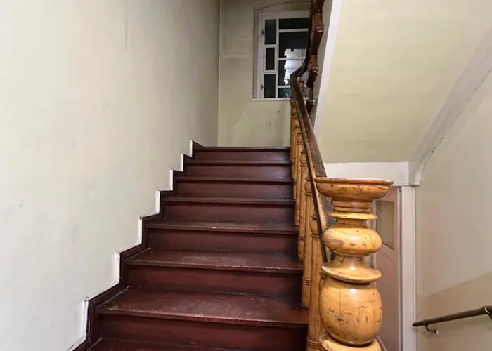 Cybulskiego 7 Hostel *